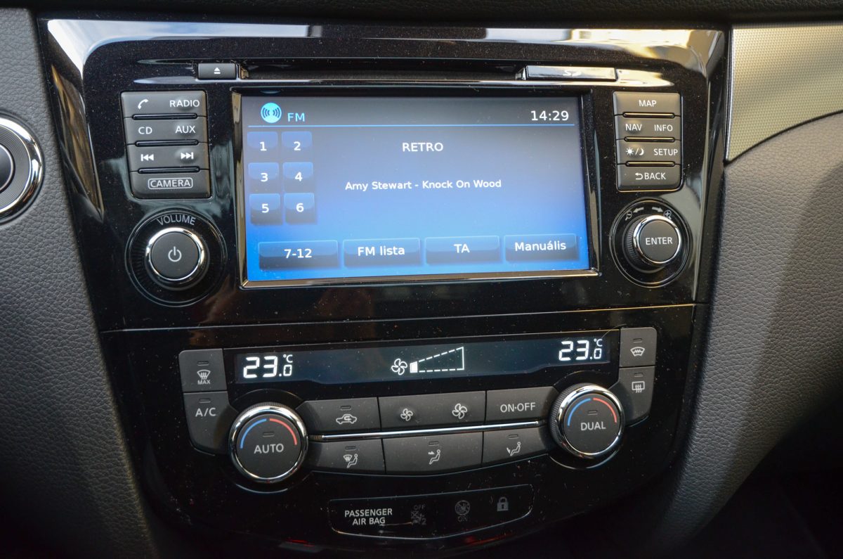 NISSAN QASHQAI