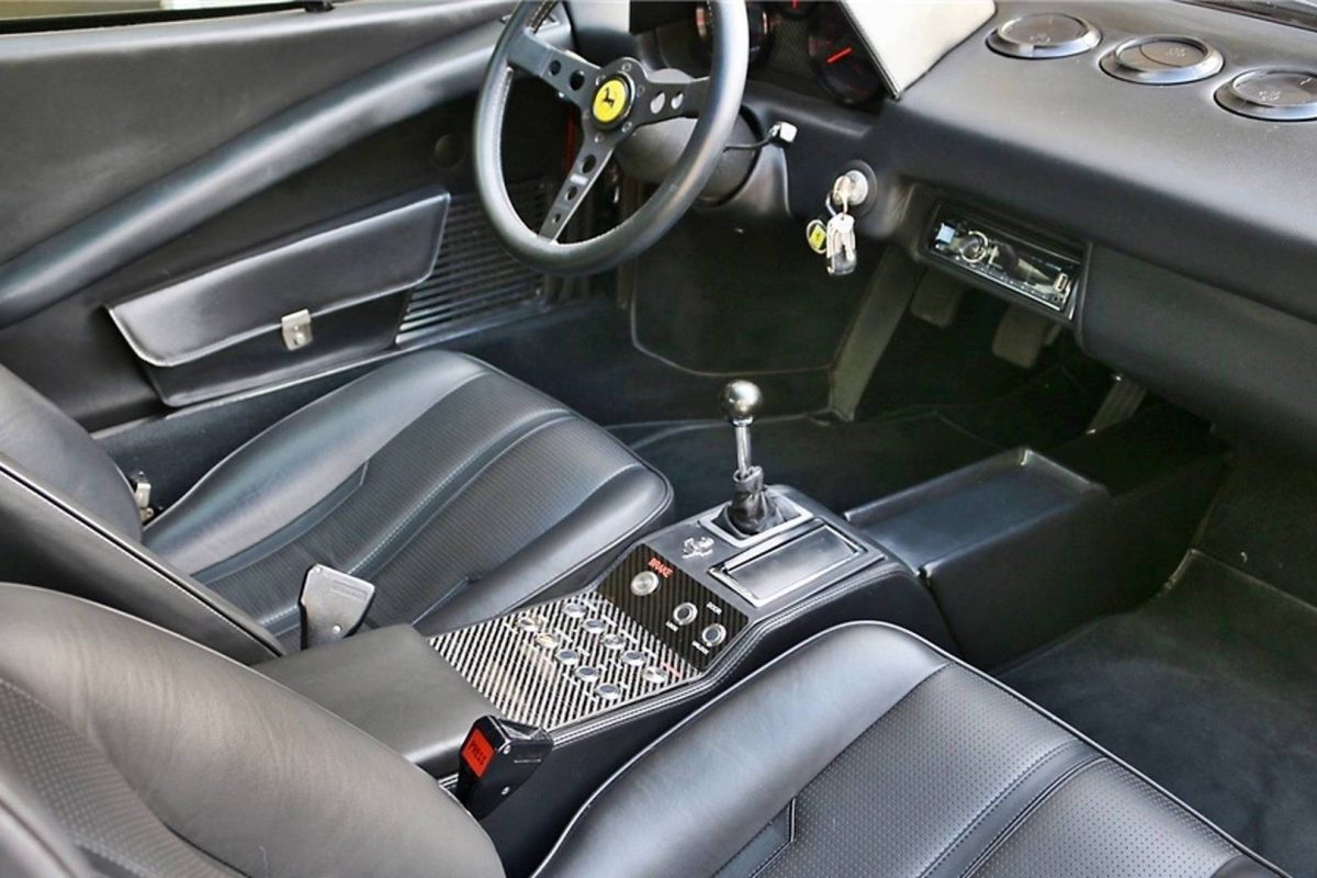 FERRARI 308