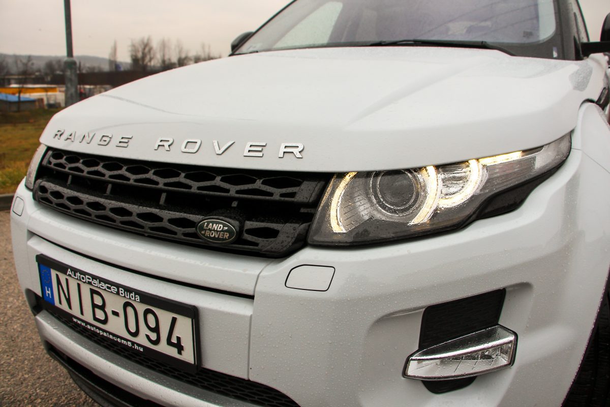 LAND ROVER RANGE ROVER EVOQUE