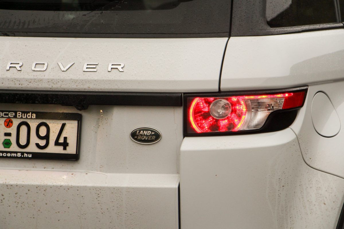 LAND ROVER RANGE ROVER EVOQUE