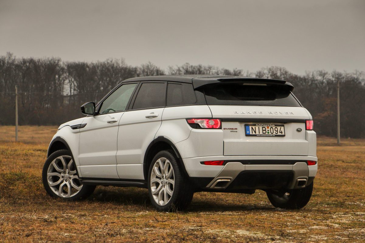 LAND ROVER RANGE ROVER EVOQUE