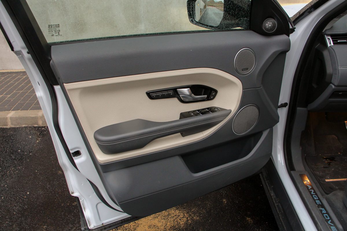 LAND ROVER RANGE ROVER EVOQUE