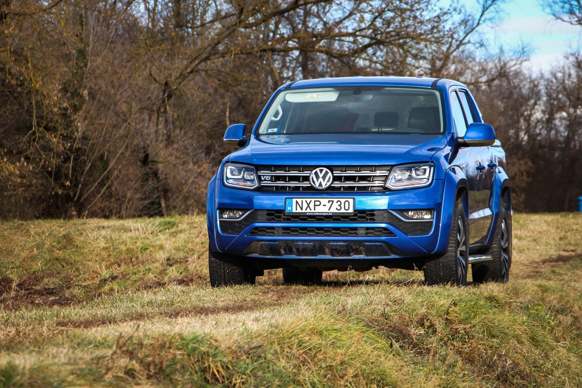 VOLKSWAGEN AMAROK