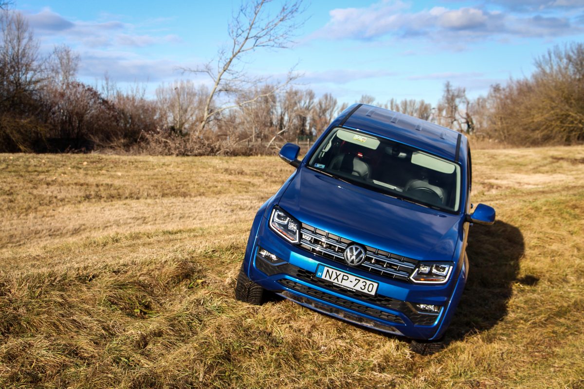 VOLKSWAGEN AMAROK