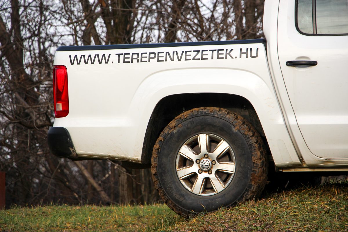 VOLKSWAGEN AMAROK