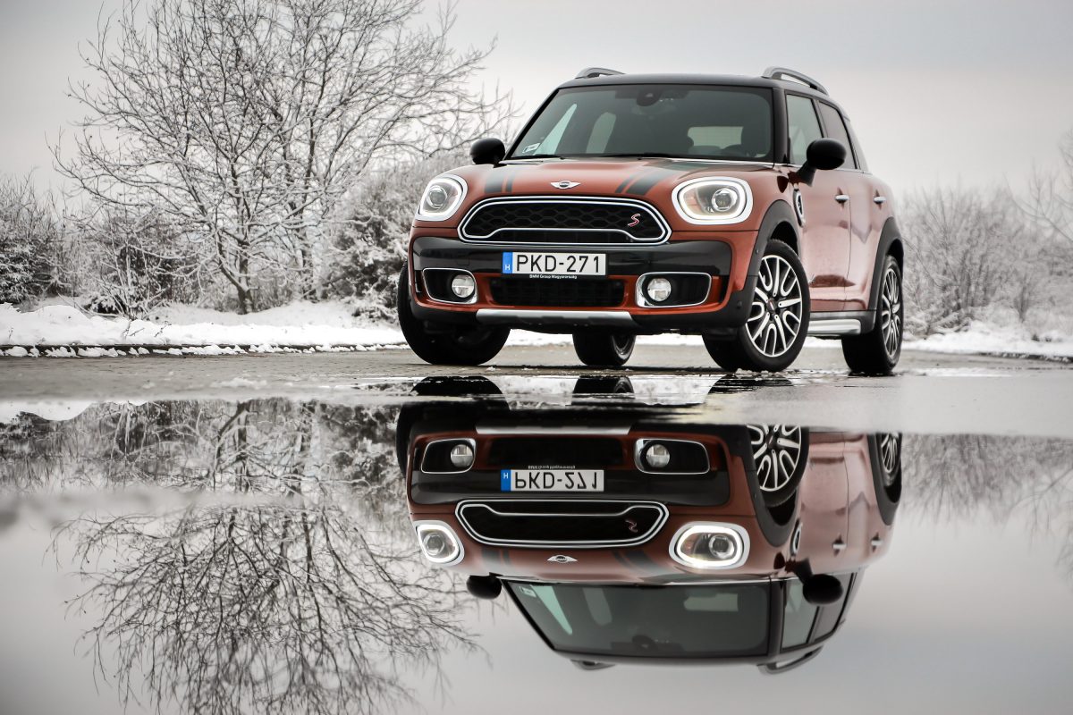 MINI COUNTRYMAN