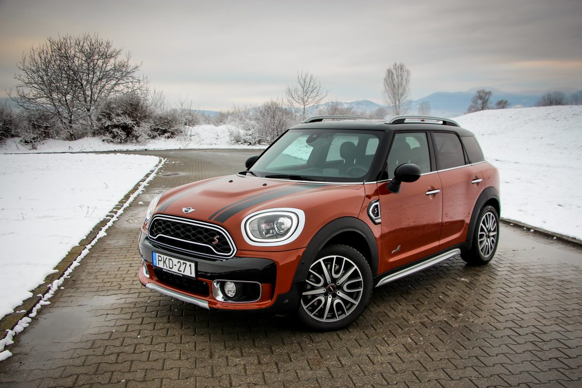 MINI COUNTRYMAN