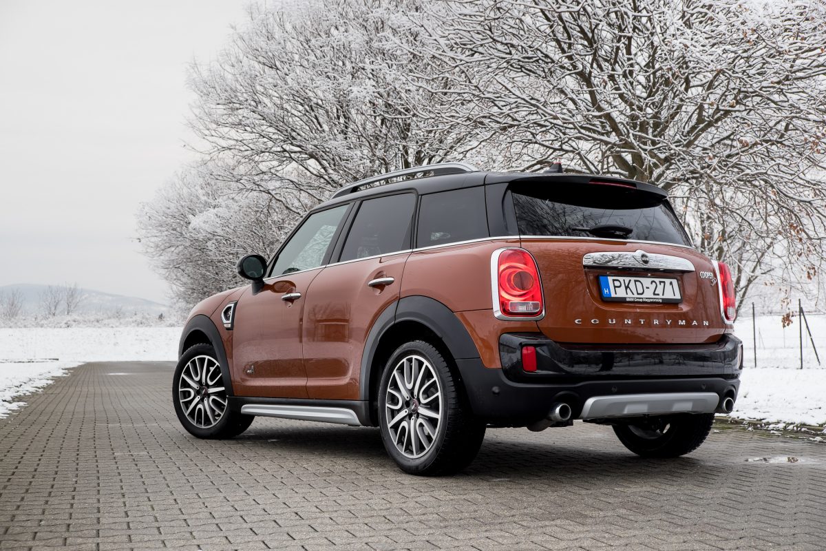 MINI COUNTRYMAN