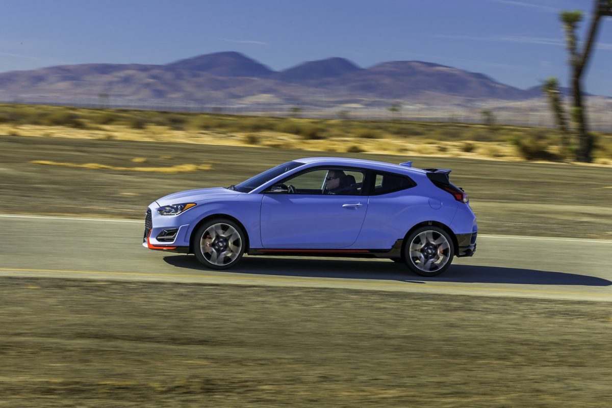HYUNDAI VELOSTER