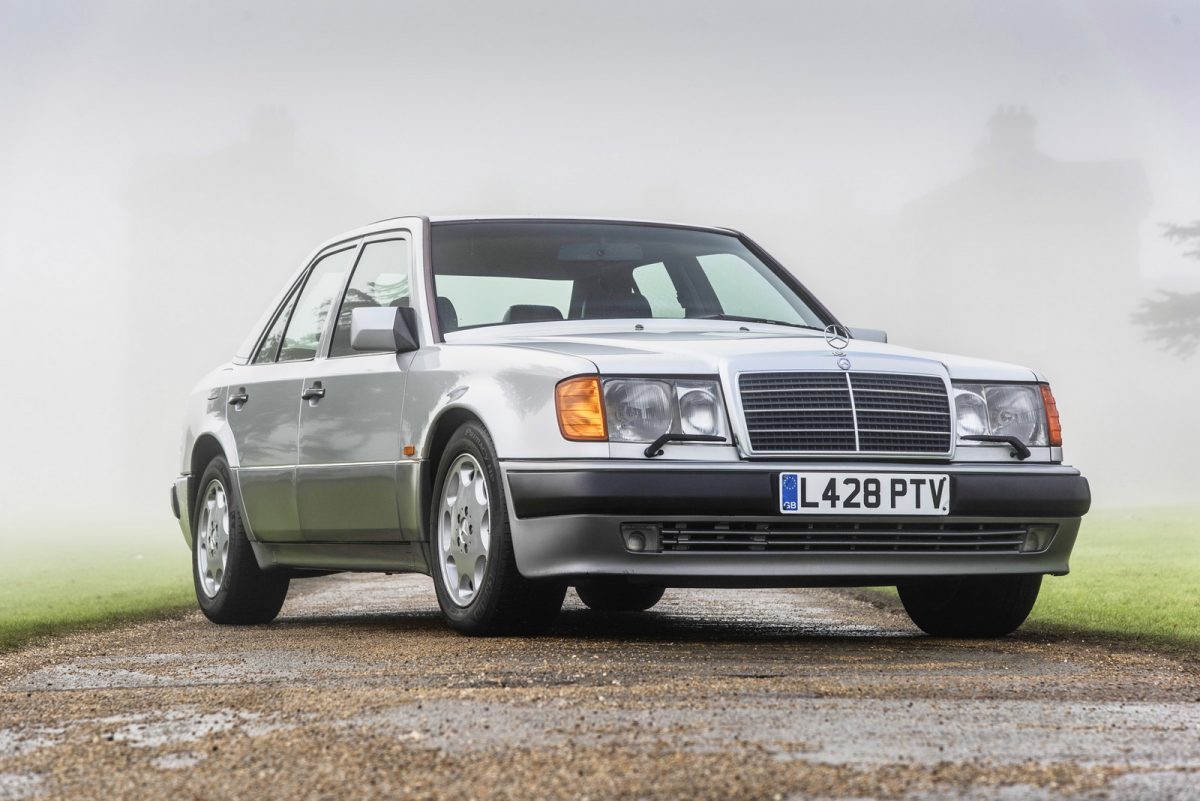 MERCEDES-BENZ E-OSZTÁLY