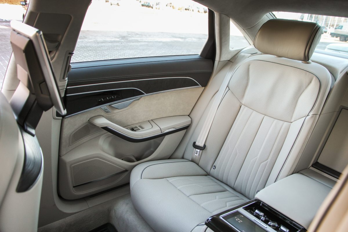 AUDI A8