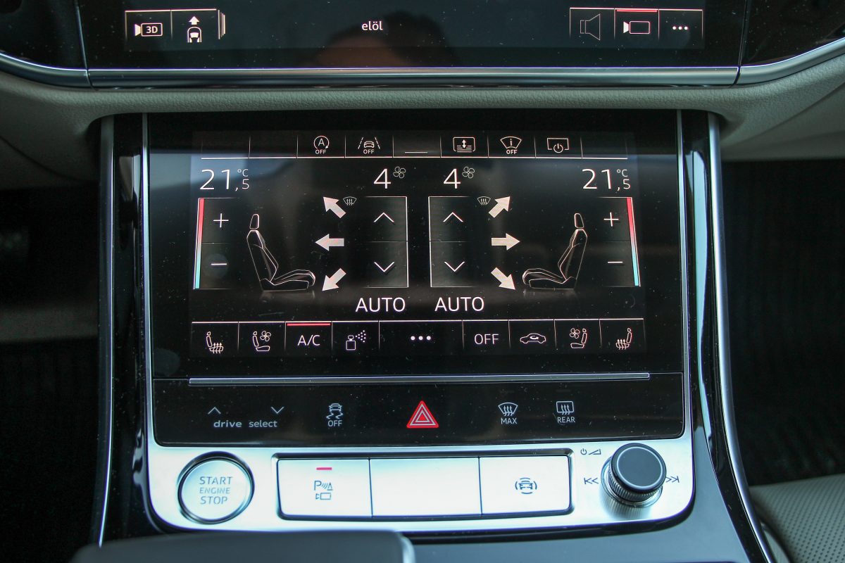 AUDI A8