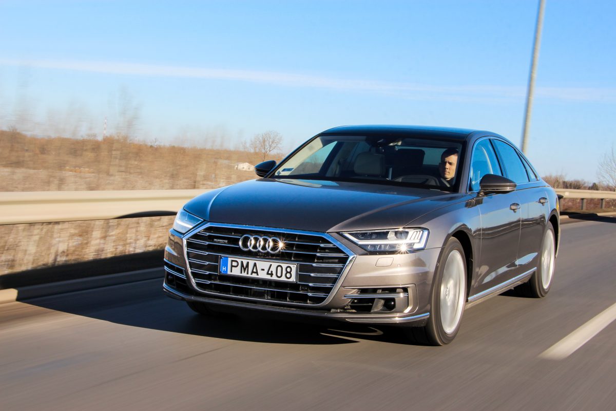 AUDI A8