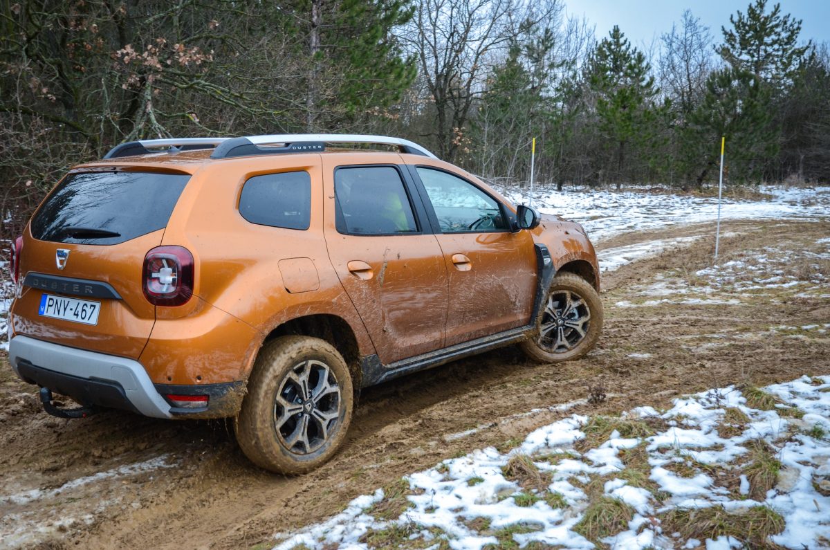 DACIA DUSTER