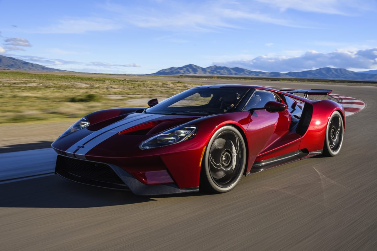 FORD GT