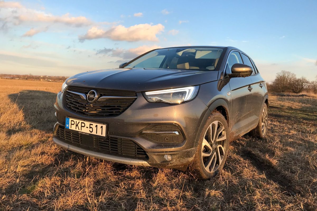 OPEL GRANDLAND X