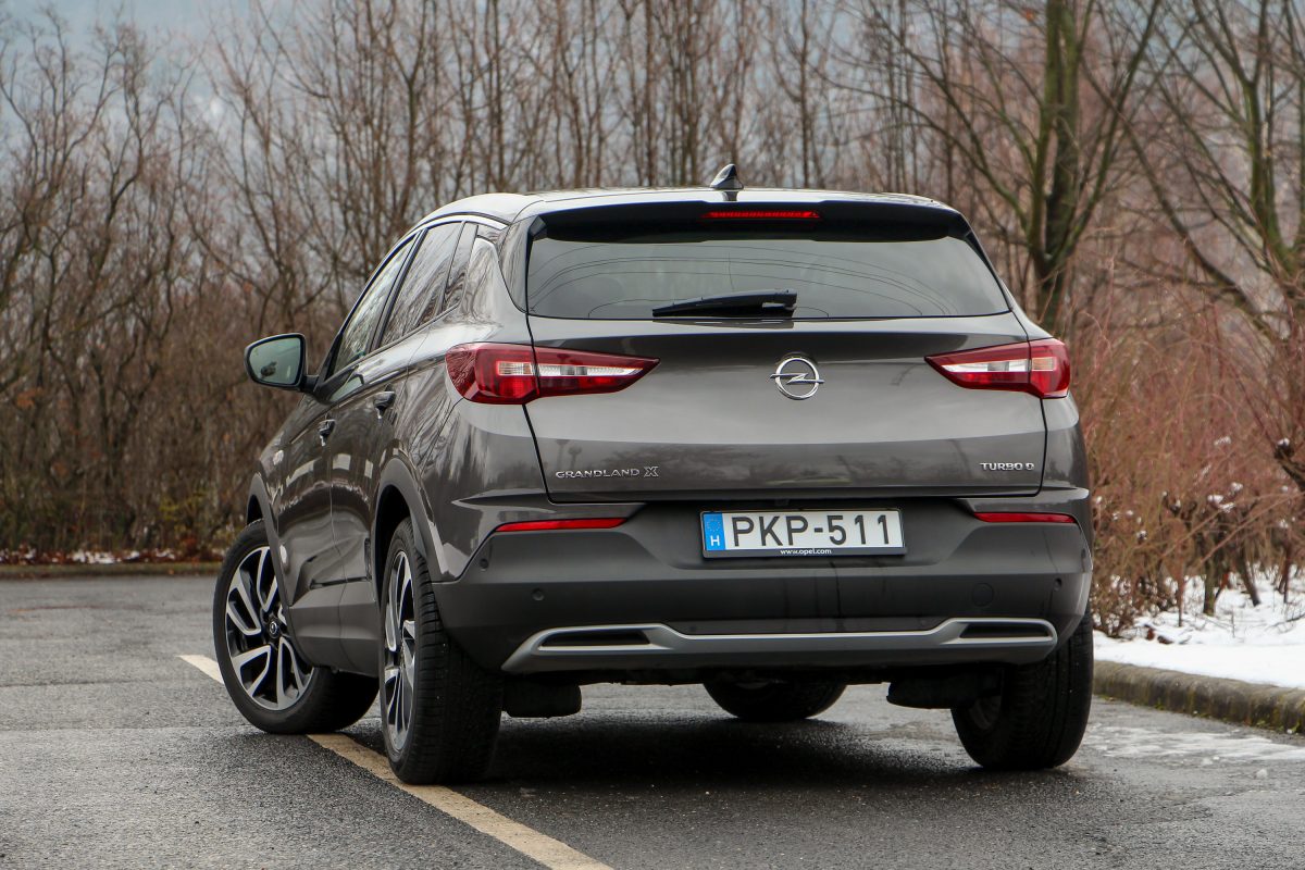 OPEL GRANDLAND X