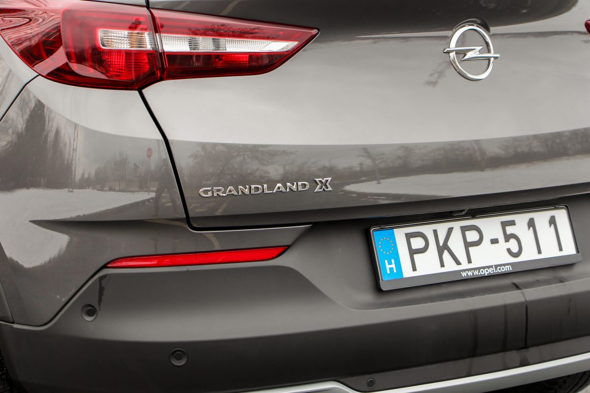 OPEL GRANDLAND X