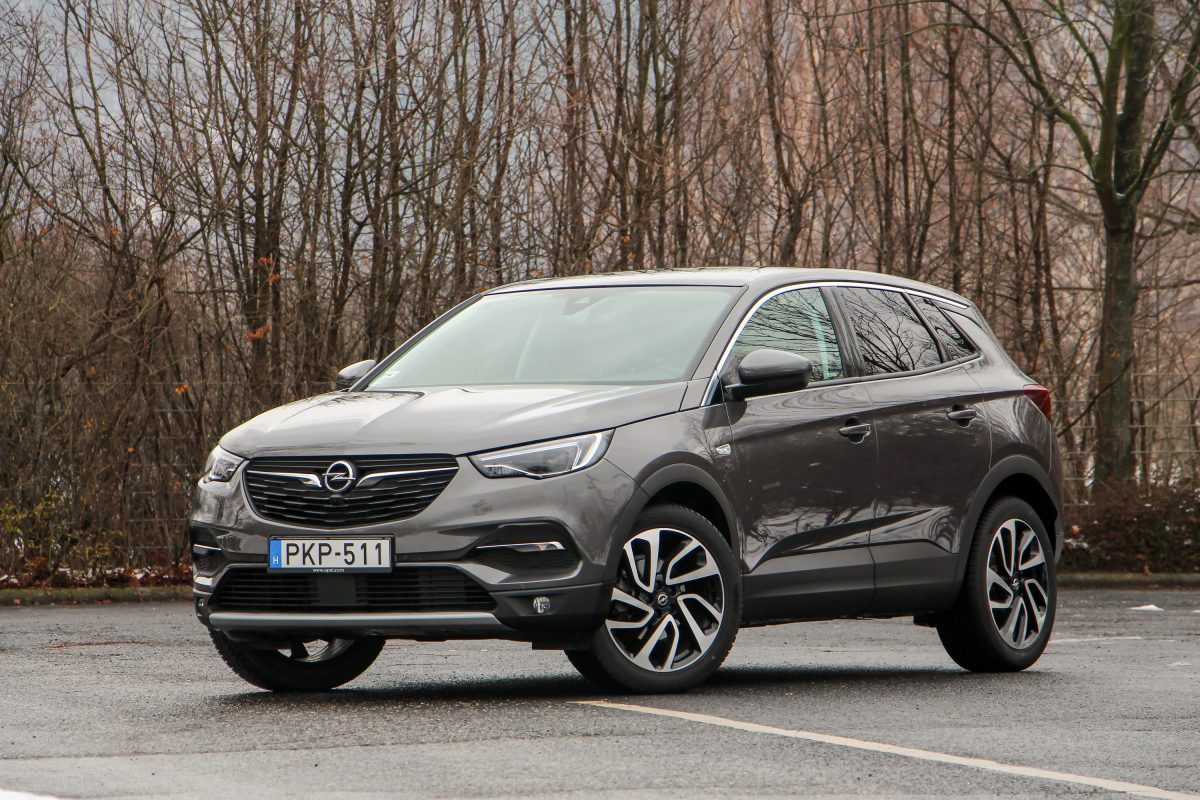 OPEL GRANDLAND X