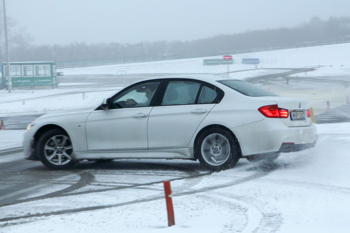 BMW 3-AS SOROZAT