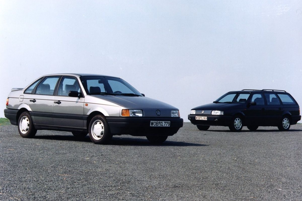 VOLKSWAGEN PASSAT