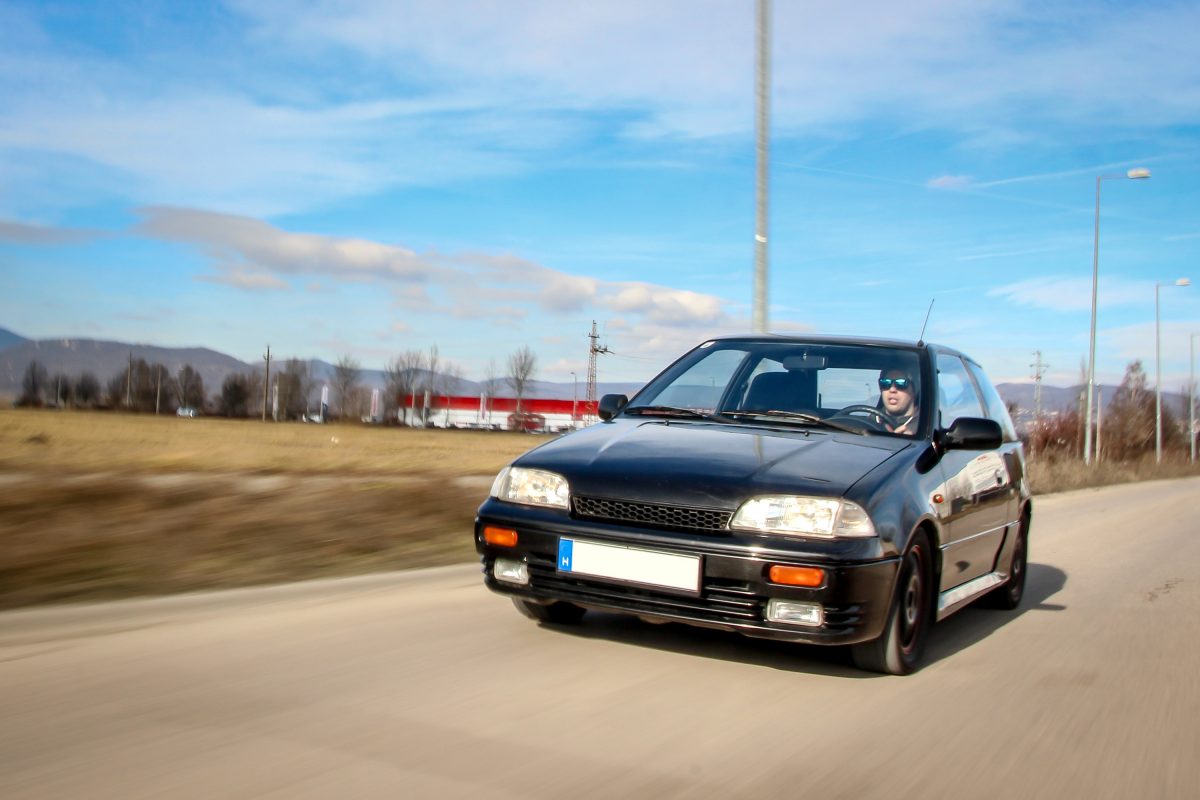 SUZUKI SWIFT