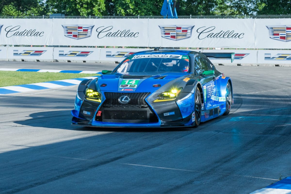 LEXUS