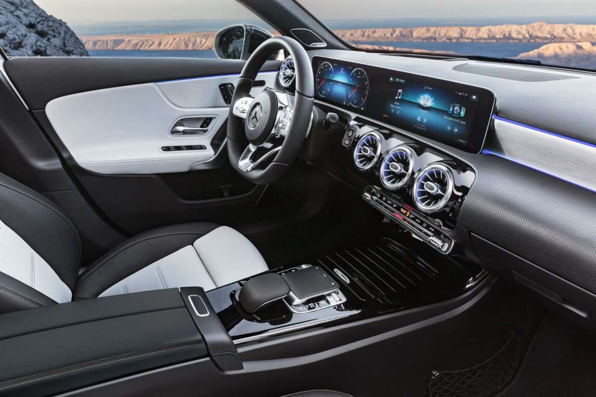 MERCEDES-BENZ