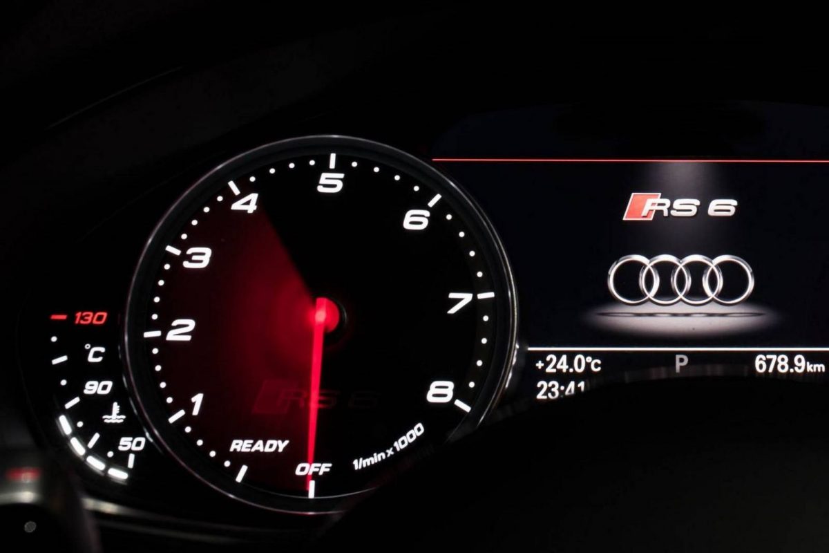 AUDI RS6