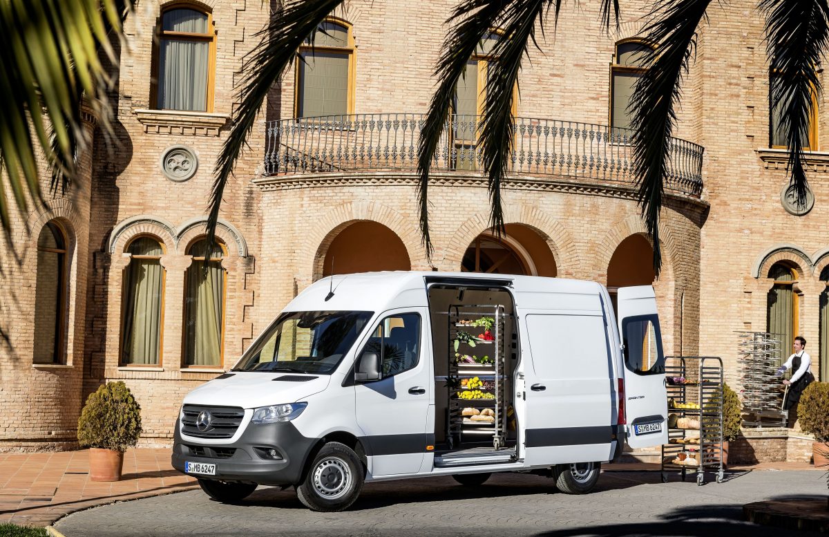 MERCEDES-BENZ SPRINTER