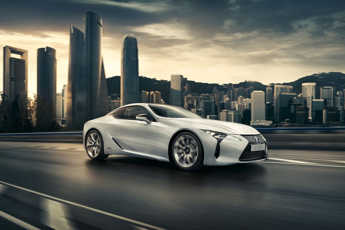 LEXUS