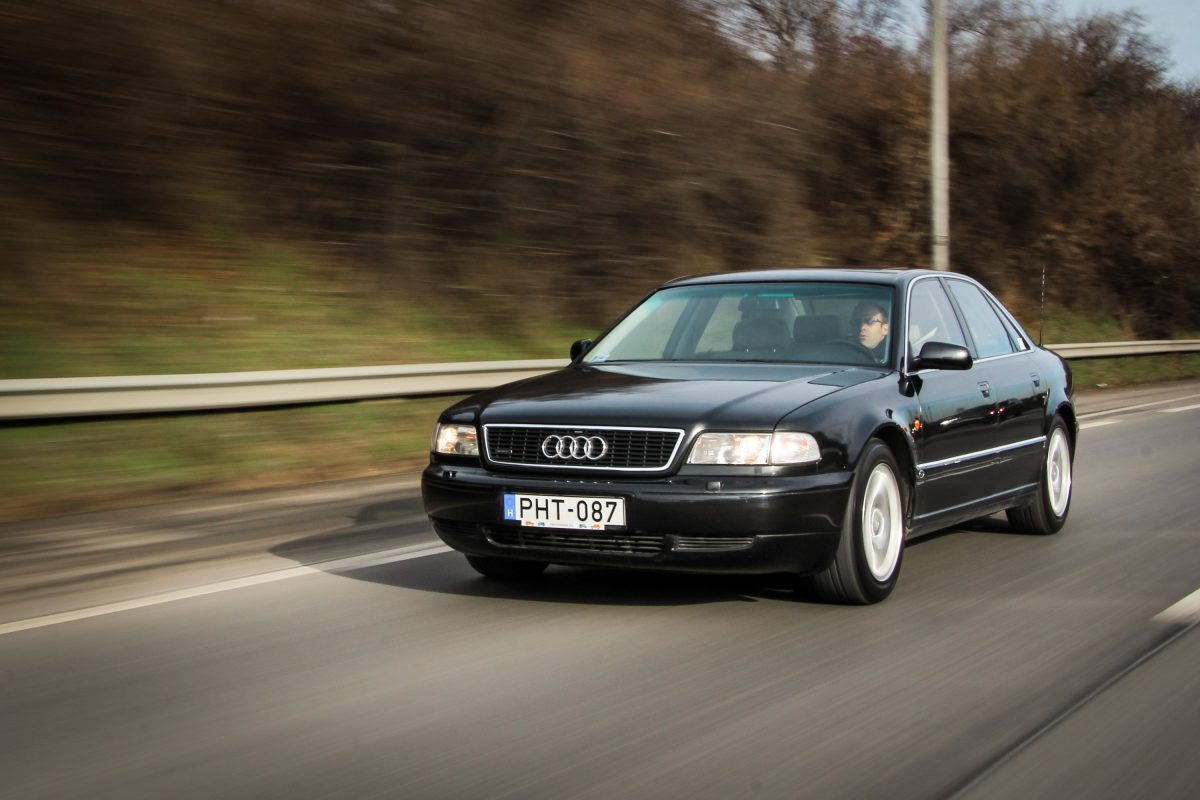 AUDI A8