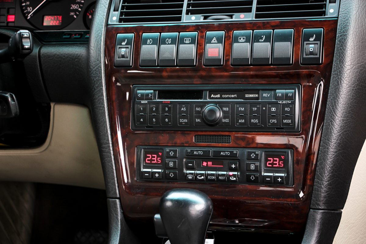 AUDI A8