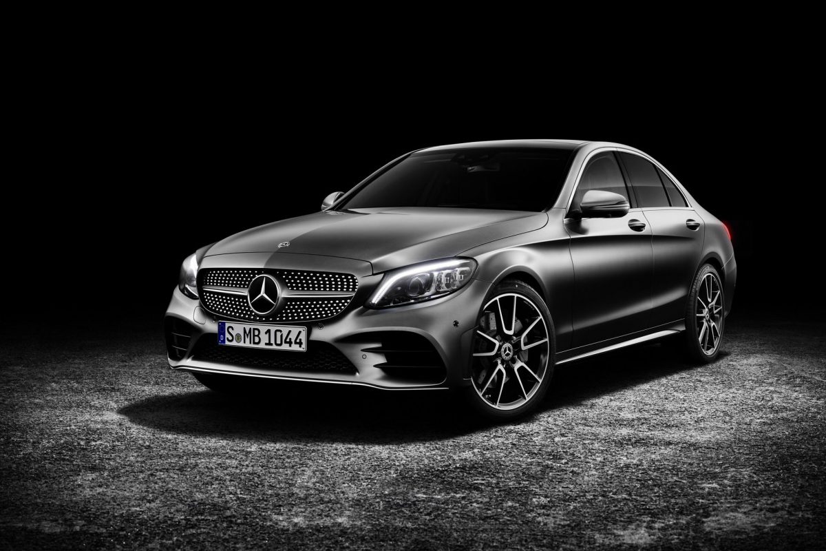 MERCEDES-BENZ C-OSZTÁLY