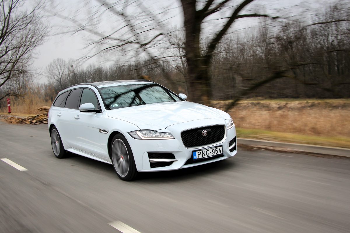 JAGUAR XF
