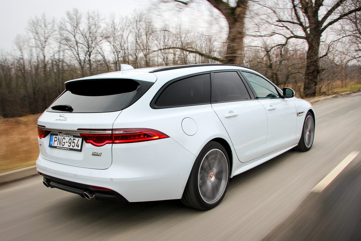 JAGUAR XF