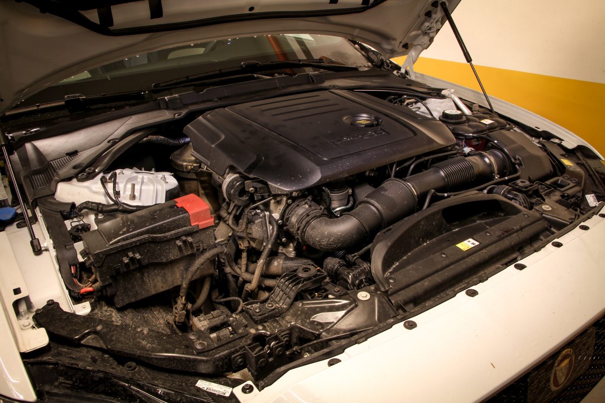 JAGUAR XF