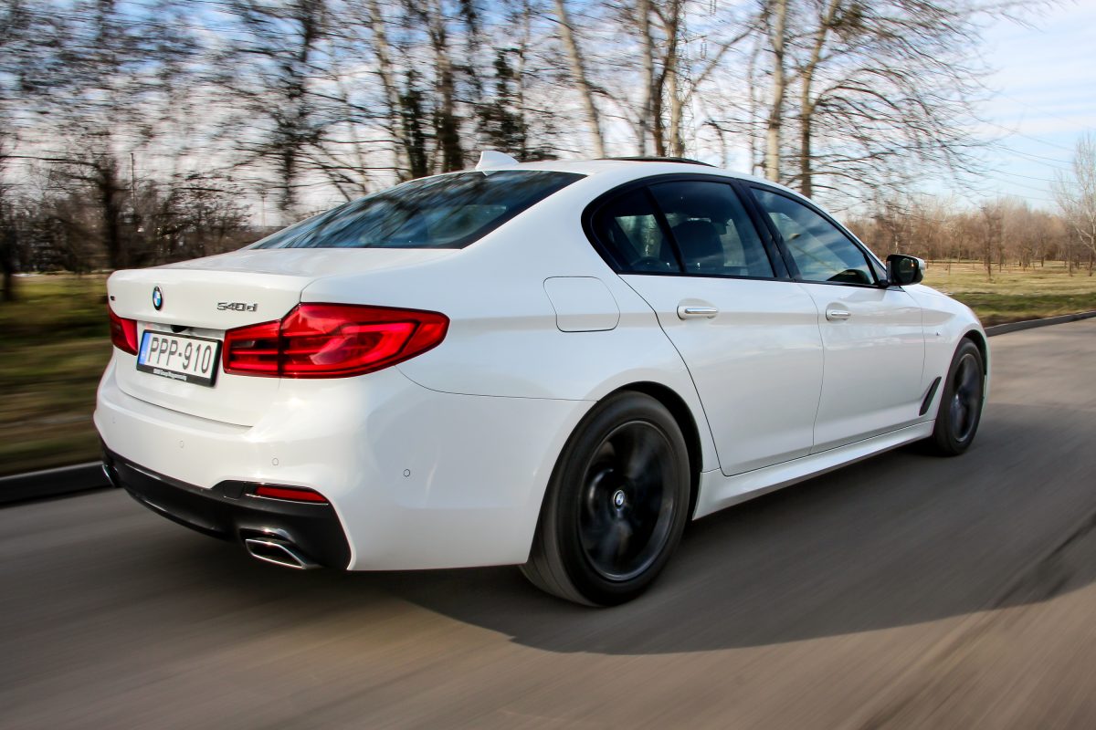 BMW 5-ÖS SOROZAT