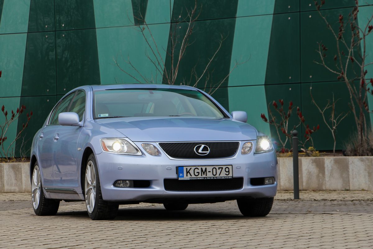 LEXUS GS