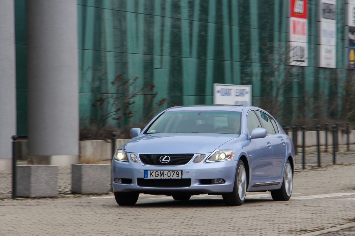 LEXUS GS