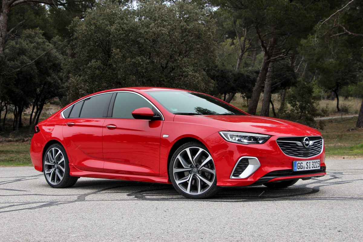 OPEL INSIGNIA