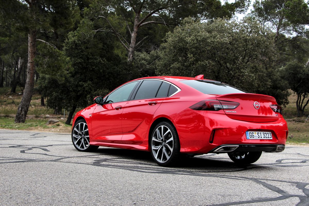OPEL INSIGNIA