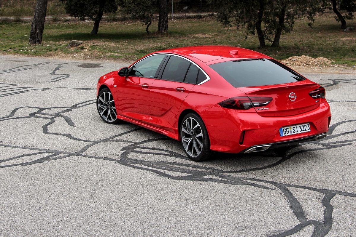 OPEL INSIGNIA