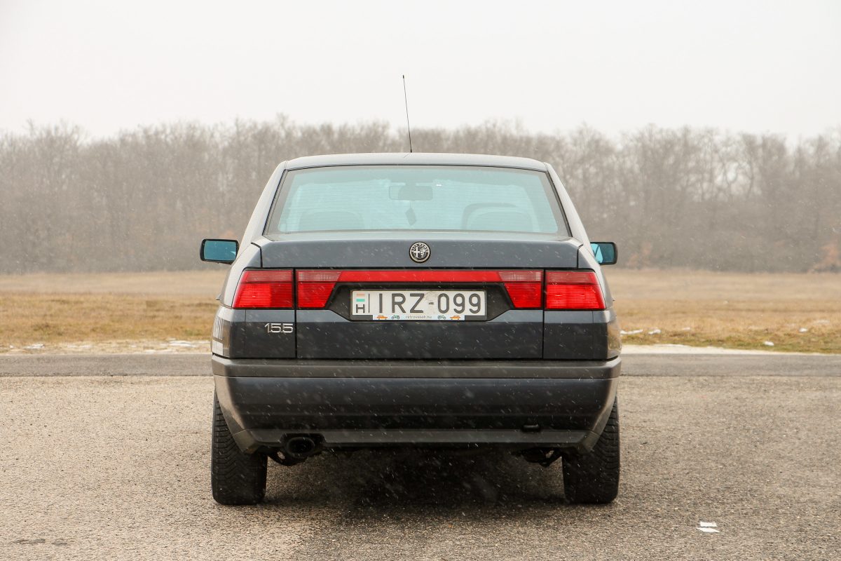 ALFA ROMEO 155