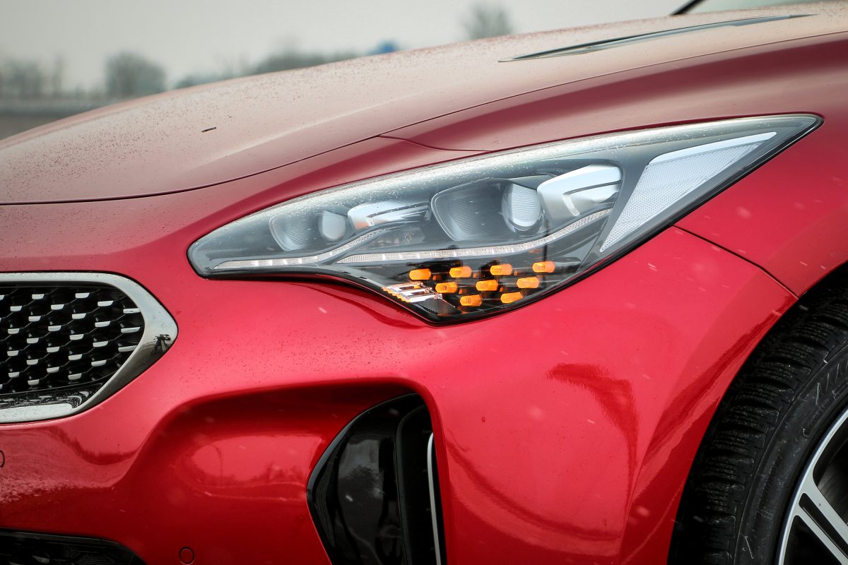 KIA STINGER