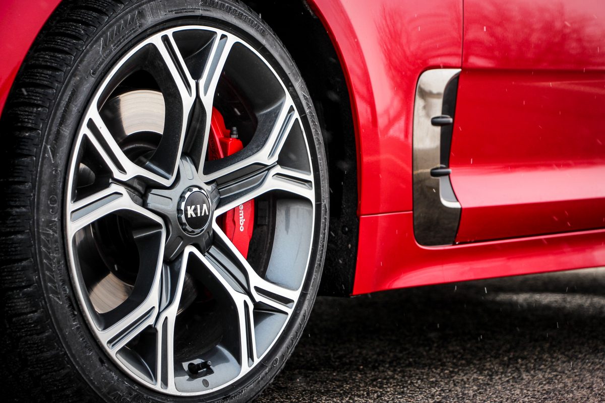 KIA STINGER