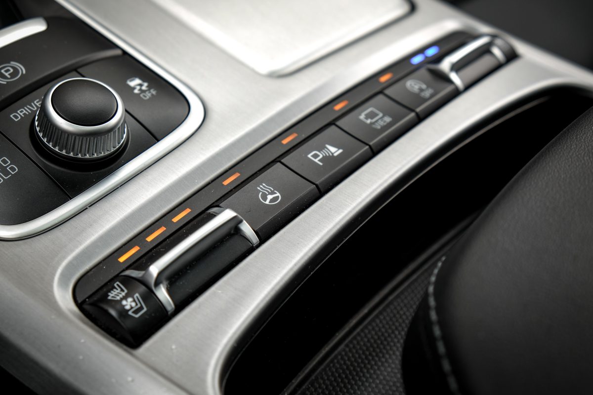 KIA STINGER