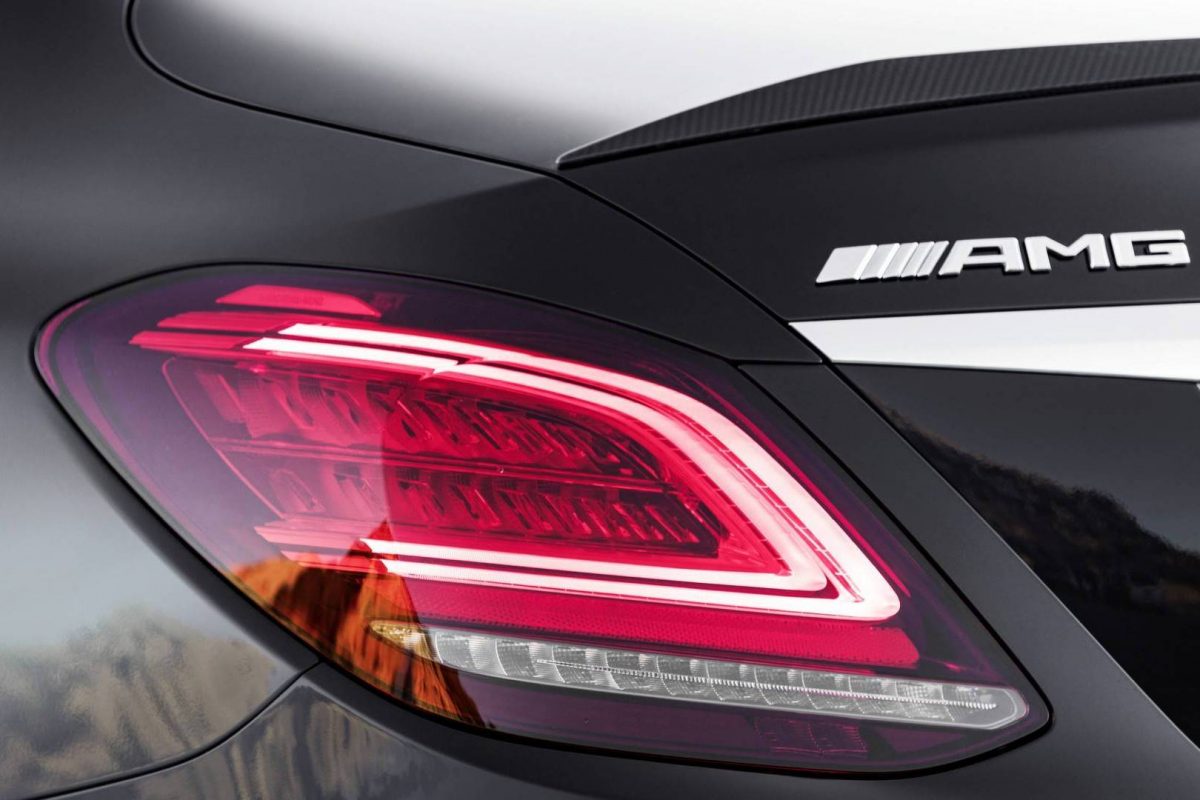 MERCEDES-AMG C-OSZTÁLY