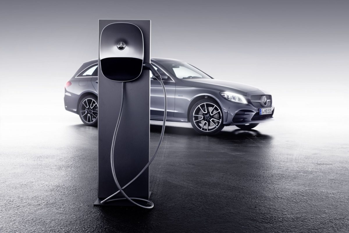 MERCEDES-BENZ