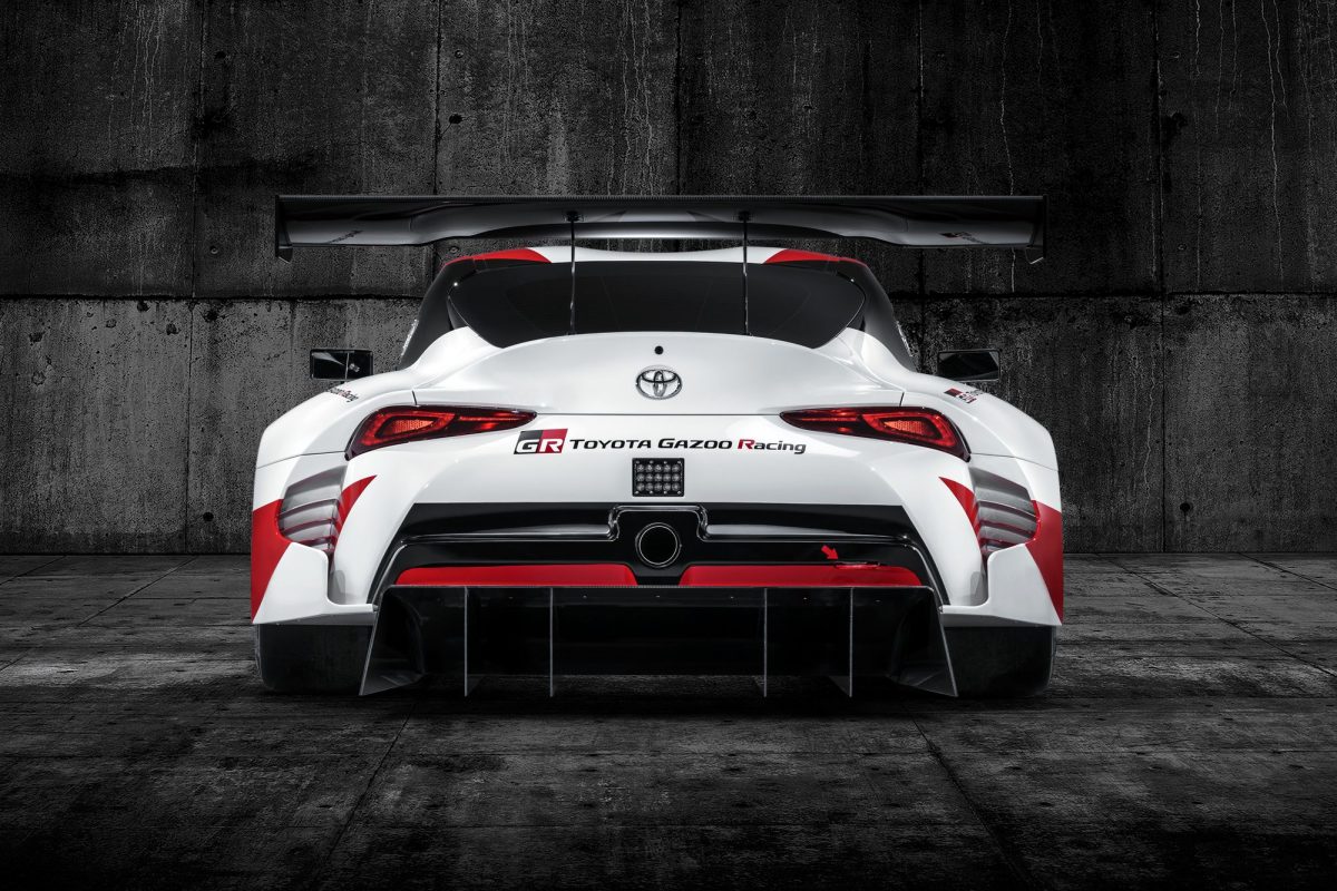 TOYOTA SUPRA